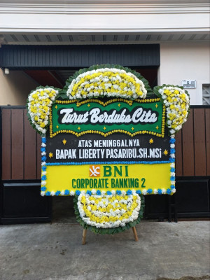 Papan Bunga Duka di Barejulat
